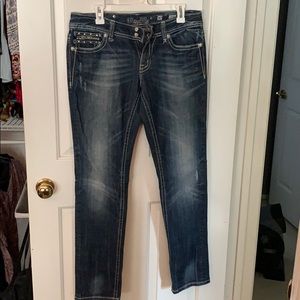 Miss me Jeans with rhinestones